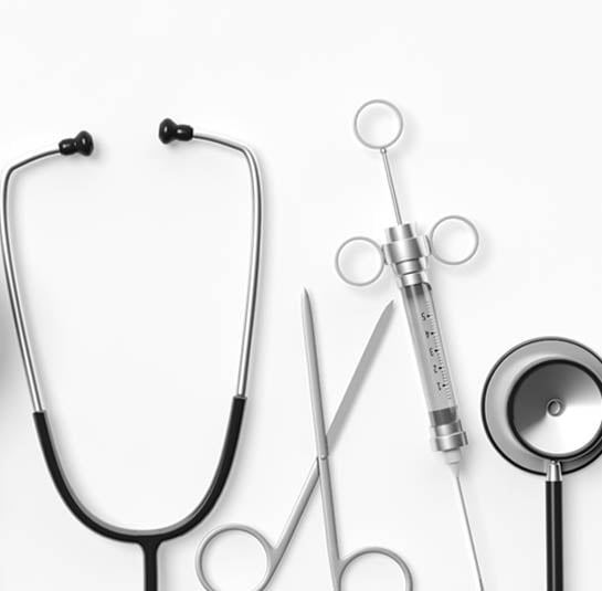 ציוד ותהליכי ניקוי לחלקים מכניים בתחום הרפואי